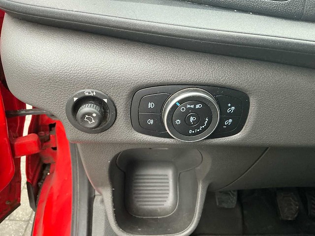 Ford transit 350 2.0 tdci l3h2 bedrijfswagen - afbeelding 13 van  32