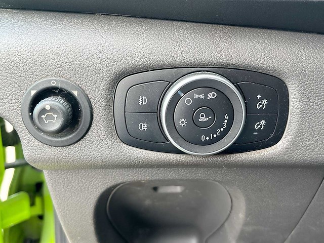 Ford transit 350 2.0 tdci l4h1 trend van | vhv-11-t - afbeelding 11 van  28