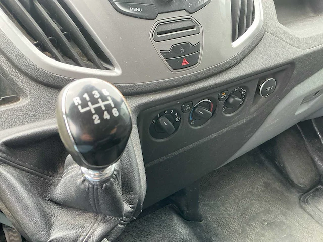 Ford transit 350 2.2 tdci l2h2 am bedrijfswagen - afbeelding 4 van  31