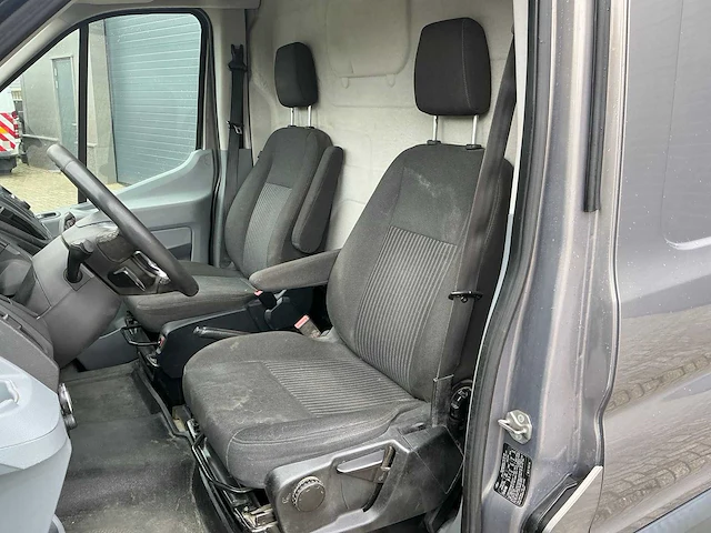 Ford transit 350 2.2 tdci l2h2 am bedrijfswagen - afbeelding 30 van  31