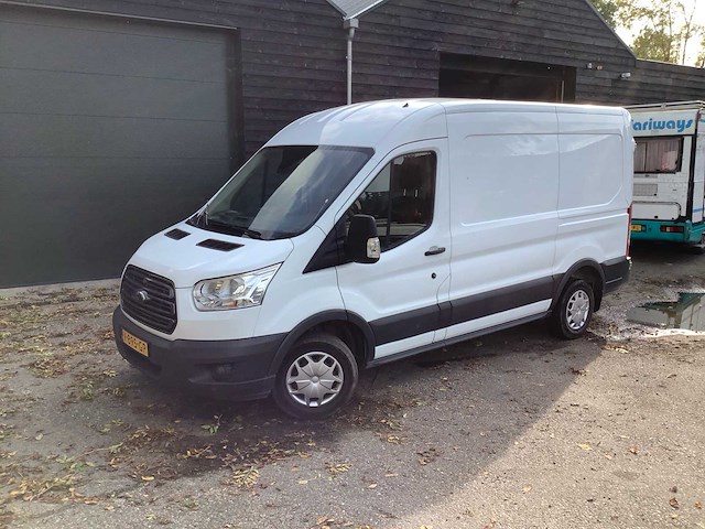 Ford transit bedrijfswagen - afbeelding 1 van  14