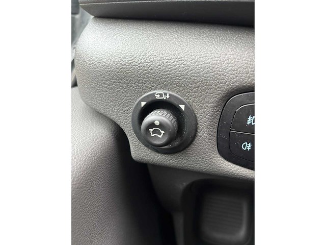 Ford transit bedrijfswagen - afbeelding 4 van  24