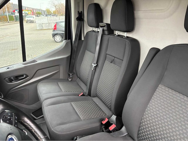 Ford transit bedrijfswagen - afbeelding 10 van  24