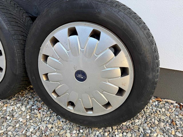 Ford transit connect 1.6 tdci l1 trend 75pk 2015 (origineel-nl) 3-persoons, vl-990-k - afbeelding 24 van  67