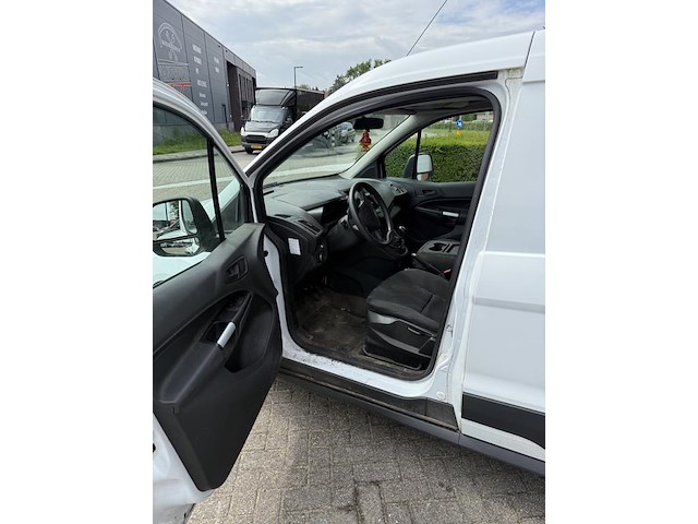 Ford transit connect met kenteken vh-458-2. datum eerste toelating 29-4-2014. vervaldatum apk 13-1-2027. ki... - afbeelding 3 van  16