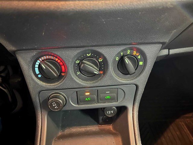 Ford transit connect t200s 1.8 tdci trend, 3-vkz-89 - afbeelding 7 van  18