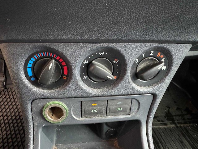 Ford transit connect t200s 1.8 tdci trend 6vfx01 - afbeelding 8 van  20