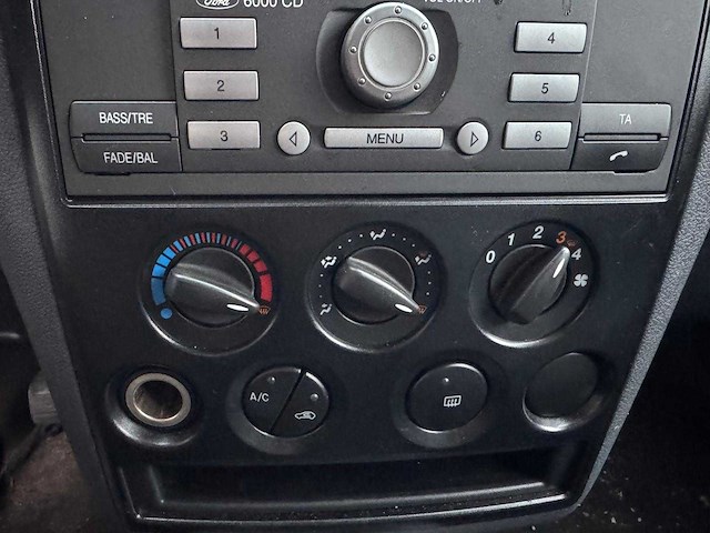 Ford transit connect t230l 1.8 tdci 48-vrd-9 - afbeelding 18 van  20