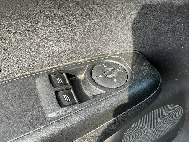 Ford transit courier 1.5 tdci trend bedrijfswagen - afbeelding 8 van  22