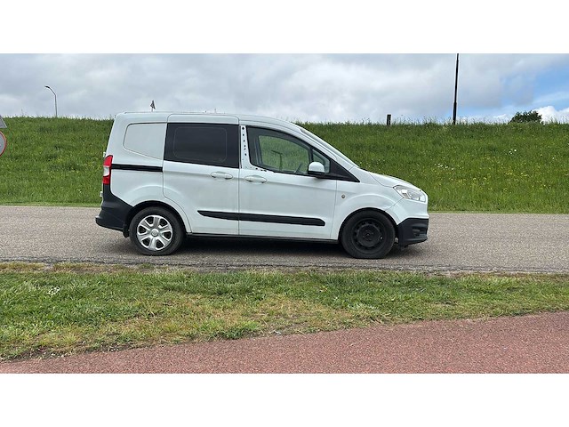 Ford transit courier 1.5 tdci trend | v-252-pj i - afbeelding 1 van  5