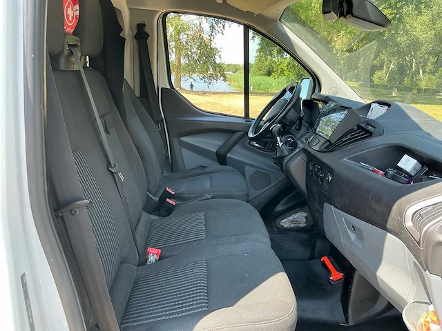 Ford transit custom 270 2.2 tdci l1h1 tr bedrijfswagen - afbeelding 16 van  24