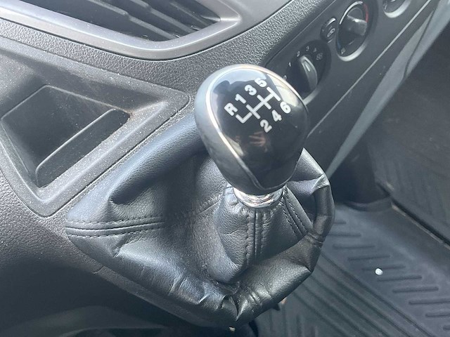 Ford transit custom 270 2.2 tdci l1h1 trend| vs-911-l - afbeelding 10 van  25