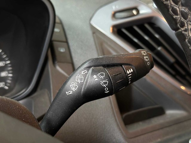 Ford transit custom 290 2.0 tdci l2h1ldc dubbele cabine 170pk 2017, v-477-hz - afbeelding 16 van  49