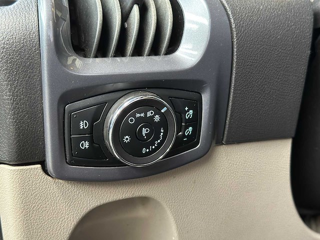 Ford transit custom 290 2.0 tdci l2h1ldc dubbele cabine 170pk 2017, v-477-hz - afbeelding 24 van  49