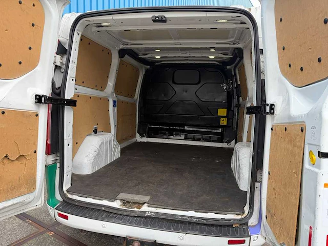 Ford transit custom 290 2.2 tdci l1h2 trend | vfl-57-s - afbeelding 13 van  28