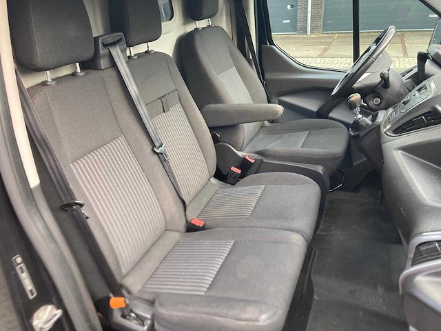 Ford transit custom 290 2.2 tdci l2h2 tr bedrijfswagen - afbeelding 7 van  30