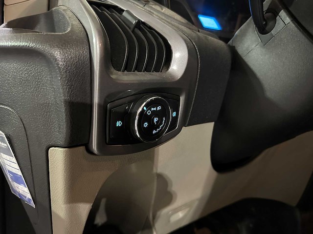 Ford transit custom 290 2.2 tdci limited dc 125pk 2016 bedrijfswagen, vv-115-r - afbeelding 10 van  34