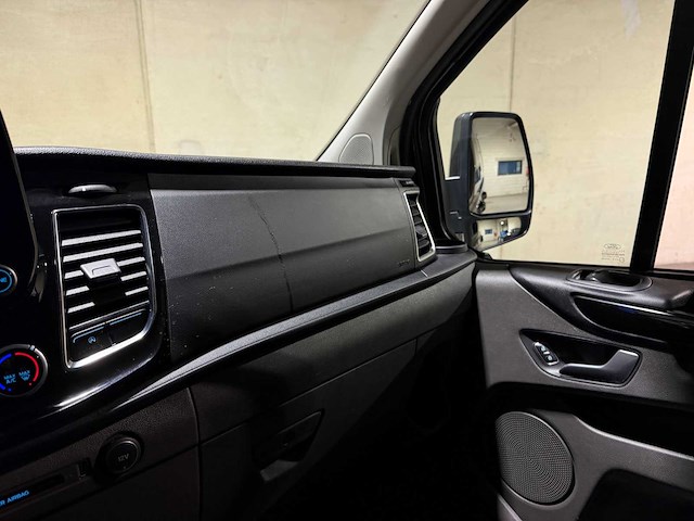 Ford transit custom 300 2.0 tdci l2h1 (dubbele cabine) 170pk 2020 (origineel-nl), vhd-68-g - afbeelding 15 van  34