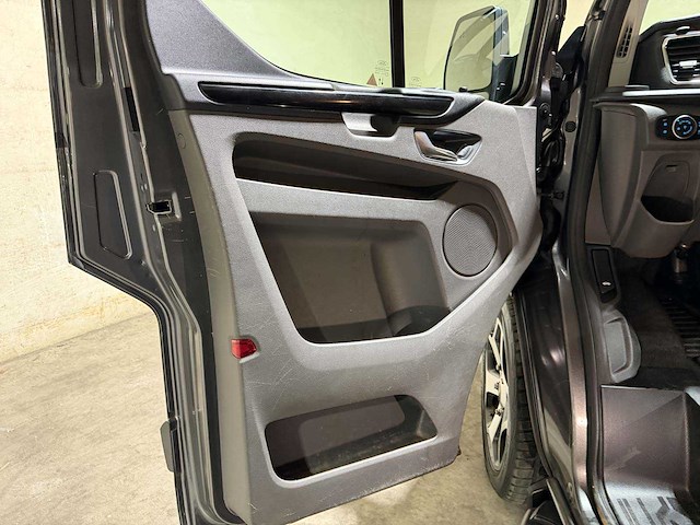 Ford transit custom 300 2.0 tdci l2h1 (dubbele cabine) 170pk 2020 (origineel-nl), vhd-68-g - afbeelding 16 van  34