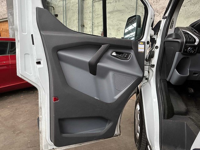 Ford transit custom 310 2.0 tdci l1h2 tr 9 persoons 105pk 2016, t-620-pv - afbeelding 15 van  32