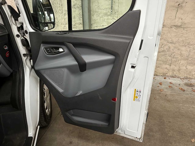 Ford transit custom 310 2.0 tdci l1h2 tr 9 persoons 105pk 2016, t-620-pv - afbeelding 22 van  32