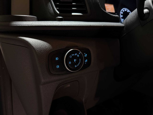 Ford transit custom 320 2.0 tdci dubbele cabine l2h1 131pk automaat 2020, vfx-54-j - afbeelding 5 van  31