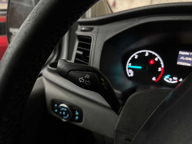 Ford transit custom 320 2.0 tdci l1h2 tr 9 persoons 103pk 2018, n-814-hs - afbeelding 18 van  31