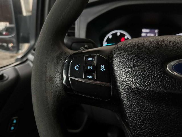 Ford transit custom 320 2.0 tdci l1h2 tr 9 persoons 103pk 2019, t-525-df - afbeelding 20 van  37