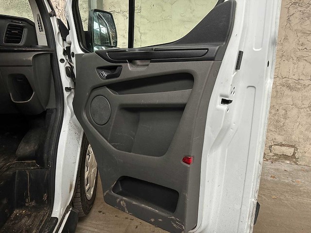 Ford transit custom 320 2.0 tdci l1h2 tr 9 persoons 103pk 2019, t-525-df - afbeelding 31 van  37