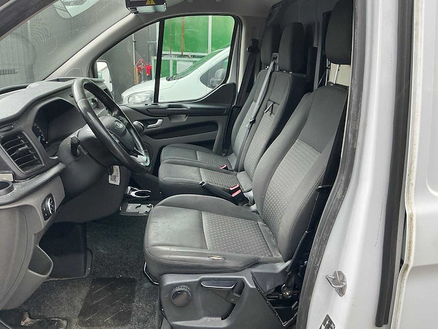 Ford transit custom 340 2.0 tdci l2h1 am bedrijfswagen / koelwagen - afbeelding 12 van  45