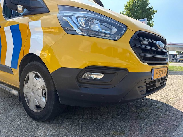 Ford transit custom 340 2.0 tdci l2h1 tr bedrijfswagen - afbeelding 34 van  83
