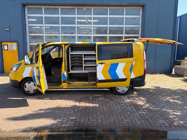 Ford transit custom 340 2.0 tdci l2h1 tr bedrijfswagen - afbeelding 43 van  83