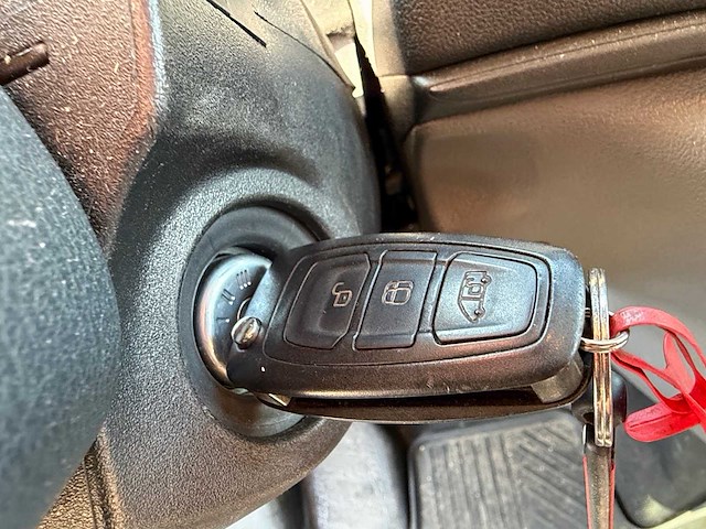 Ford transit custom 340 2.0 tdci l2h1 tr bedrijfswagen - afbeelding 58 van  83