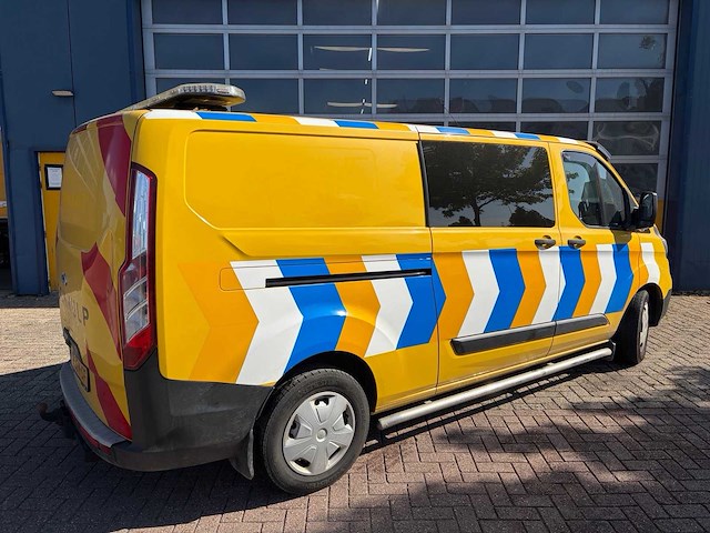 Ford transit custom 340 2.0 tdci l2h1 tr bedrijfswagen - afbeelding 81 van  83