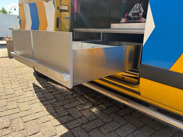 Ford transit custom 340 2.0 tdci l2h1 tr bedrijfswagen - afbeelding 141 van  157