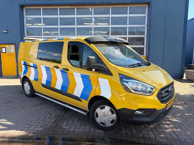 Ford transit custom 340 2.0 tdci l2h1 tr bedrijfswagen - afbeelding 12 van  111