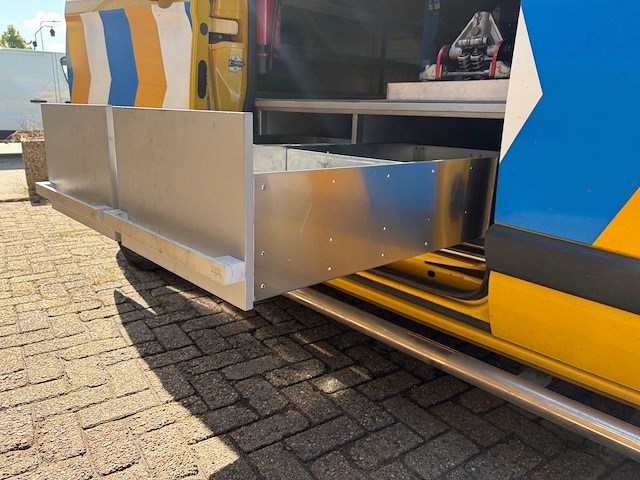 Ford transit custom 340 2.0 tdci l2h1 tr bedrijfswagen - afbeelding 52 van  111