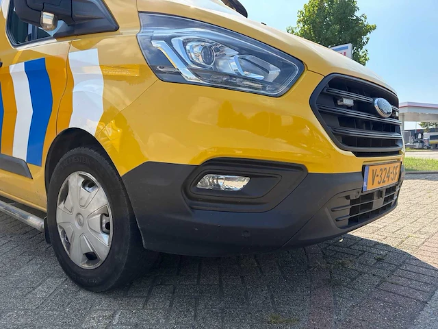 Ford transit custom 340 2.0 tdci l2h1 tr bedrijfswagen - afbeelding 72 van  157