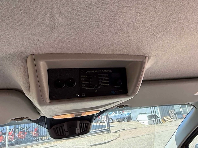 Ford transit custom 340 2.0 tdci l2h1 tr bedrijfswagen - afbeelding 101 van  157