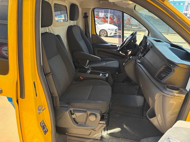 Ford transit custom 340 2.0 tdci l2h1 tr bedrijfswagen - afbeelding 106 van  157