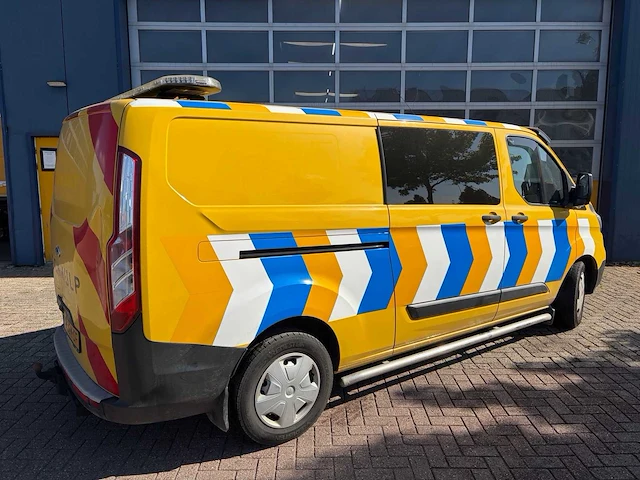 Ford transit custom 340 2.0 tdci l2h1 tr bedrijfswagen - afbeelding 140 van  157
