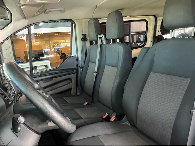 Ford transit custom 9-persoons | ruime & comfortabele personenbus | r-553-tp btw auto - afbeelding 6 van  25