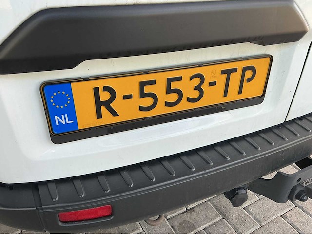 Ford transit custom 9-persoons | ruime & comfortabele personenbus | r-553-tp btw auto - afbeelding 18 van  25