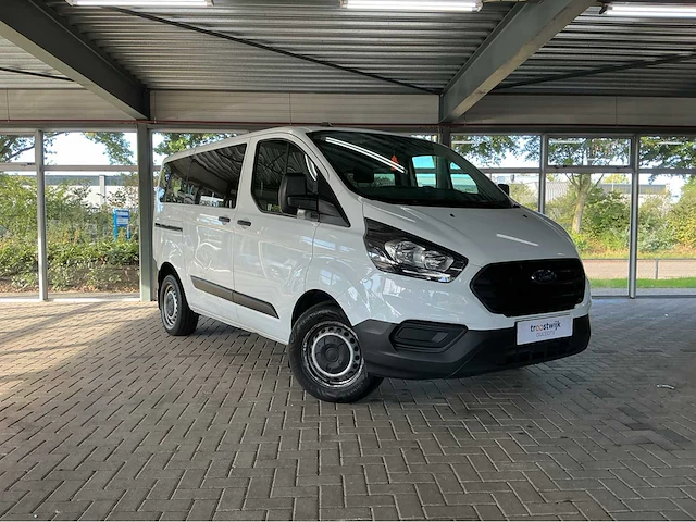 Ford transit custom 9-persoons | ruime & comfortabele personenbus | r-553-tp btw auto - afbeelding 1 van  4