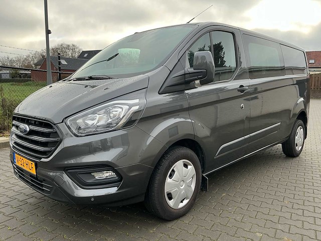 Ford transit custom bedrijfswagen - afbeelding 1 van  28