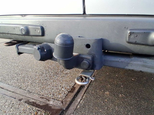 Ford transit kombi 280s 2.2 tdci shd 2008 | 88-zf-zx - afbeelding 18 van  27