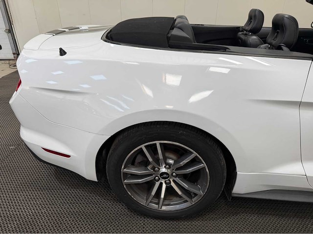 Ford usa - mustang vi -cabriolet - 330 pk ecoboost - personenauto - 2015 - afbeelding 10 van  11