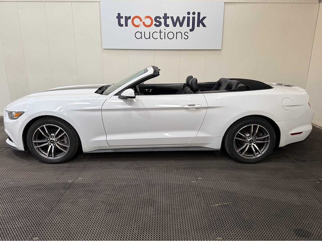 Ford usa - mustang vi -cabriolet - 330 pk ecoboost - personenauto - 2015 - afbeelding 35 van  36