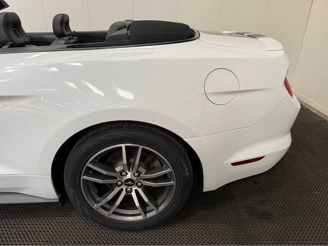 Ford usa - mustang vi -cabriolet - 330 pk ecoboost - personenauto - 2015 - afbeelding 8 van  38