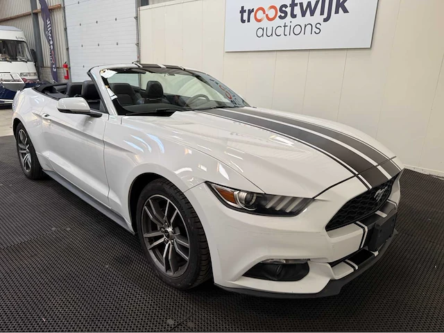 Ford usa - mustang vi -cabriolet - 330 pk ecoboost - personenauto - 2015 - afbeelding 34 van  38